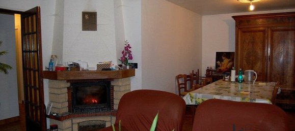 4 bedrooms House in Le Bignon-du-Maine, France No. 360555 7