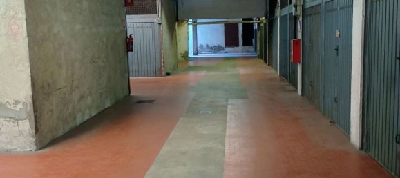 Garaje en Milan, Italy 15 m² No. 240852 10