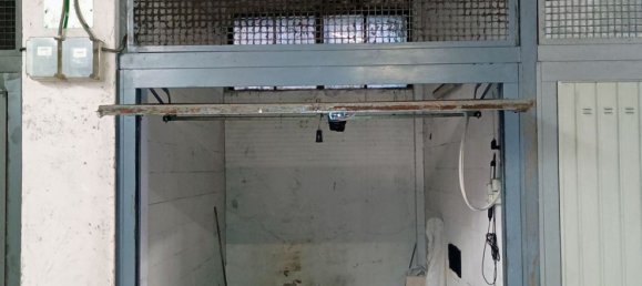 Garaje en Milan, Italy 15 m² No. 240852 7