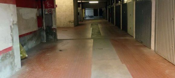 Garaje en Milan, Italy 15 m² No. 240852 2