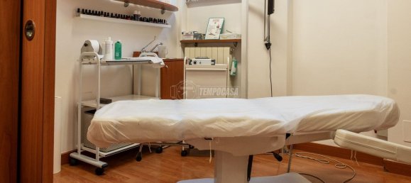 Propriété commerciale à Cormano, Italy 50m² No. 88582 19