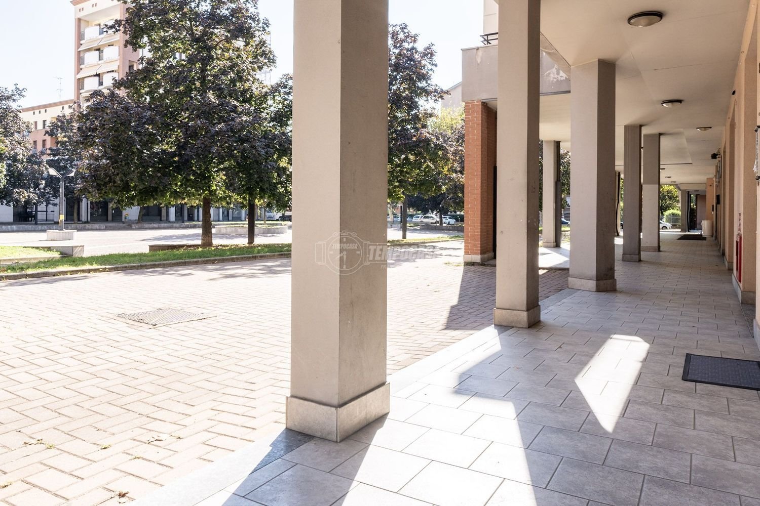 Propriété commerciale à Cormano, Italy 50m² No. 88582