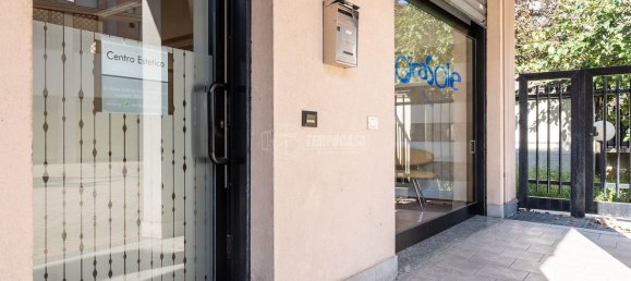 Propriété commerciale à Cormano, Italy 50m² No. 88582 9