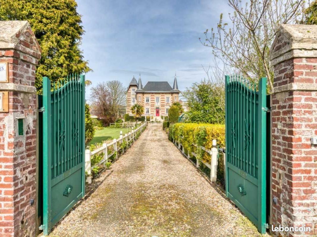 Castelos T7 em Epouville, France N.º 208458