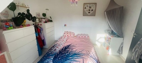 4 bedrooms House in Nanteau-sur-Lunain, France No. 130206 9