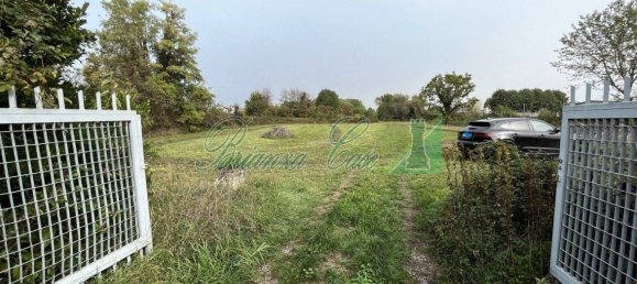 Grundstück in Villasanta, Italy 6075m², Nr. 177487 2