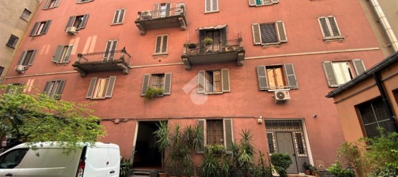 2غرفة شقة في Milan, Italy رقم 246487 3