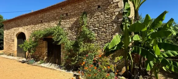 3 bedrooms Building in Puy-l'Eveque, France No. 282405 2