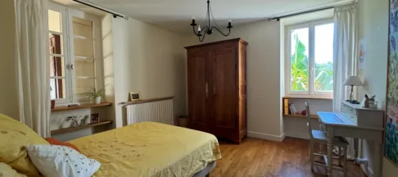 3 bedrooms Building in Puy-l'Eveque, France No. 282405 8