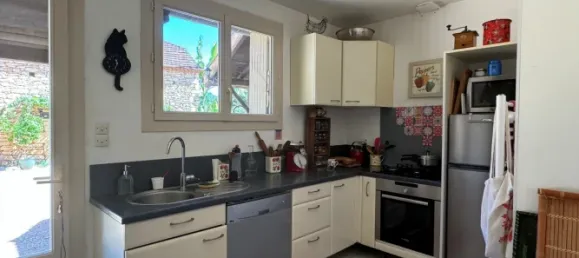 3 bedrooms Building in Puy-l'Eveque, France No. 282405 6