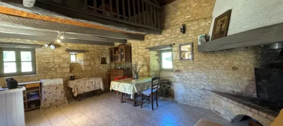 3 bedrooms Building in Puy-l'Eveque, France No. 282405 12