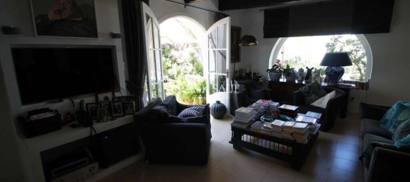 Дом с 3 спальнями в Сент-Джулианс, Мальта № 2119 13