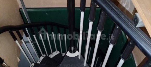 2-Zimmer Gewerbliche Immobilie in Somma Lombardo, Italy, Nr. 378646 9