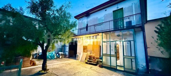 3 bedrooms Villa in Rubano, Italy No. 375970 11