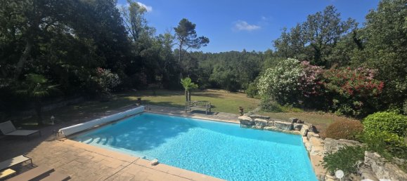 Villa T5 em Saint-Paul-en-Foret, France N.º 298796 3