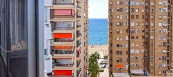 4 bedrooms Apartment in Malaga, Spain No. 188894 8