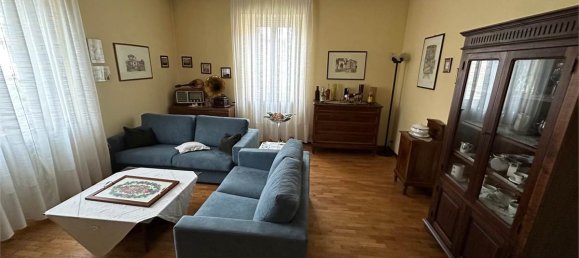 5 bedrooms House in Como, Italy No. 319626 12