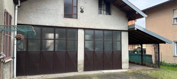 5 bedrooms House in Como, Italy No. 319626 24