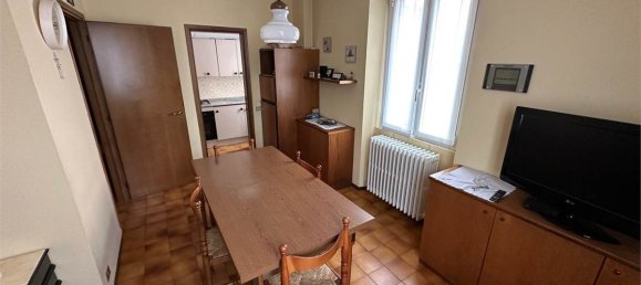 5 bedrooms House in Como, Italy No. 319626 8