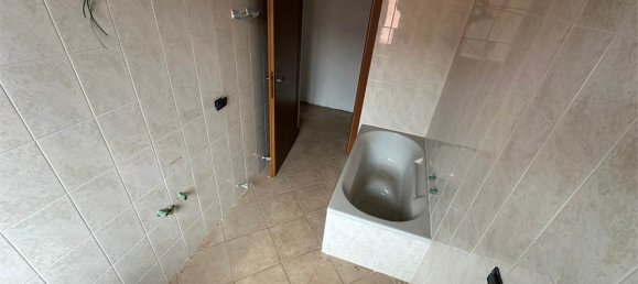 5 bedrooms House in Como, Italy No. 319626 23