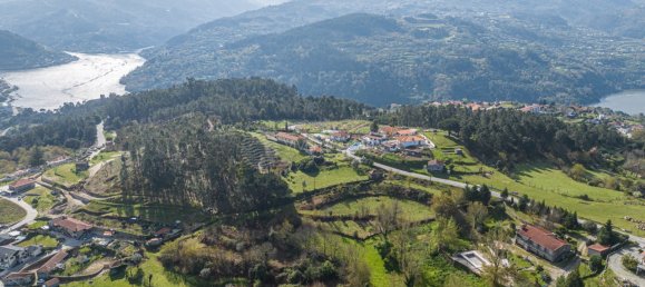  Land in Marco de Canaveses, Portugal No. 48357 3