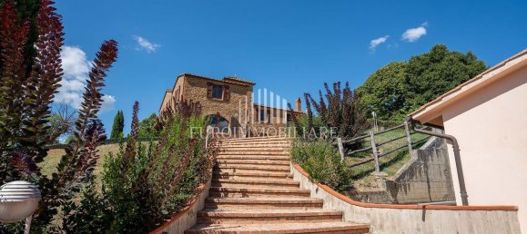 18 bedrooms House in Montepulciano, Italy No. 335912 16