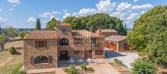 18 bedrooms House in Montepulciano, Italy No. 335912 4