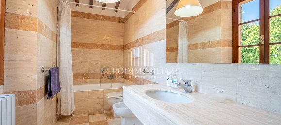 18 bedrooms House in Montepulciano, Italy No. 335912 31