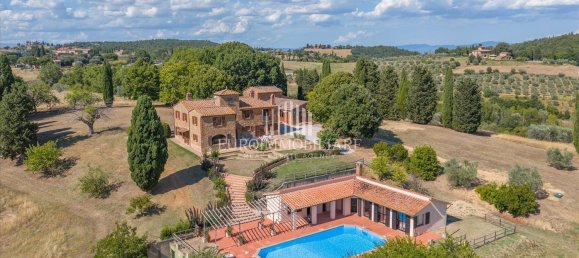 18 bedrooms House in Montepulciano, Italy No. 335912 2