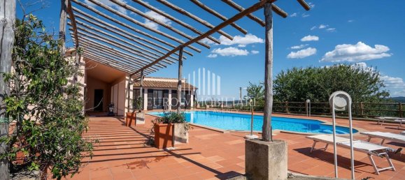 18 bedrooms House in Montepulciano, Italy No. 335912 13