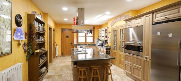 Casa de 6 dormitorios en Torre del Bierzo, Spain No. 95080 12