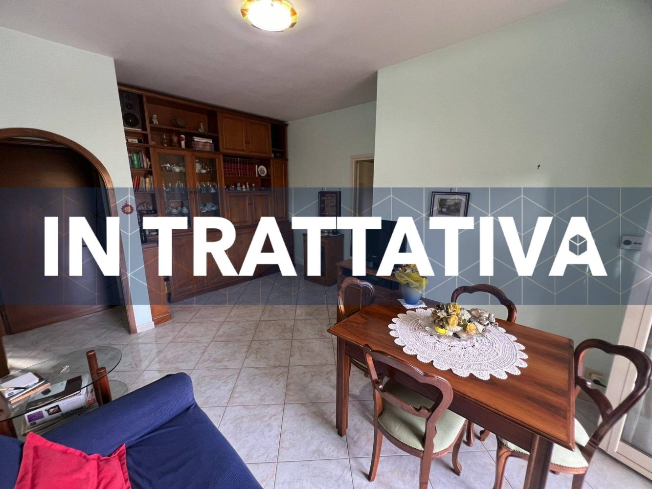 3 rooms Apartment in Rome, Italy No. 33588