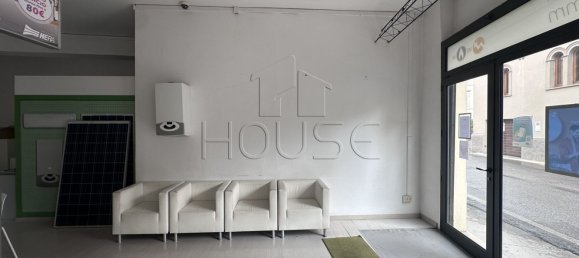 Büro in Città di Castello, Italy 75m², Nr. 300417 9