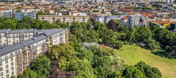 Estudio en Mitte, Germany No. 276600 22