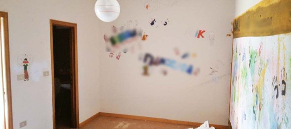 Склад 327м² в Ареццо, Италия № 324475 6