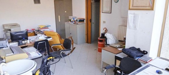 Склад 327м² в Ареццо, Италия № 324475 11