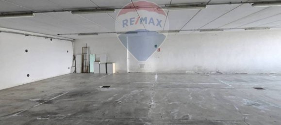 3-Zimmer Gewerbliche Immobilie in Varese, Italy, Nr. 378987 40