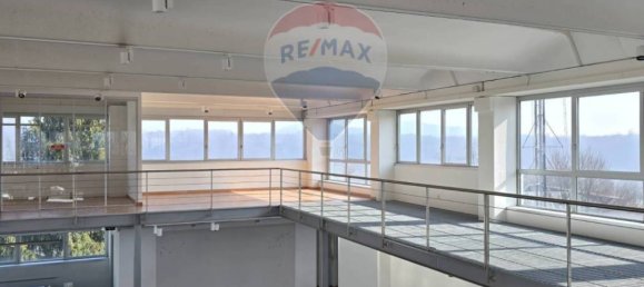 3-Zimmer Gewerbliche Immobilie in Varese, Italy, Nr. 378987 11