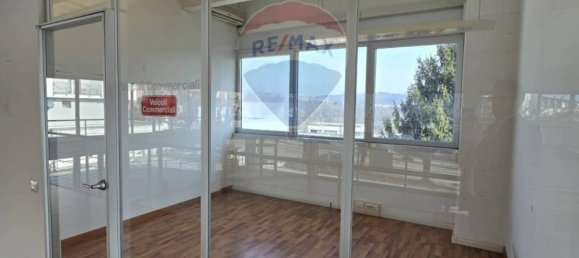 3-Zimmer Gewerbliche Immobilie in Varese, Italy, Nr. 378987 17