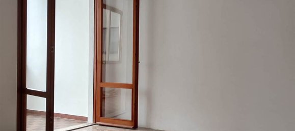 2 Schlafzimmer Wohnung in Follonica, Italy, Nr. 42559 8