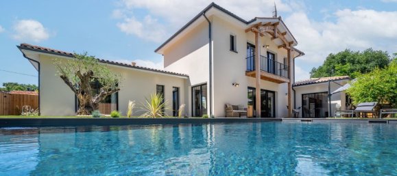 Земельный участок 1030м² в Пюньяк, Франция № 113137 3