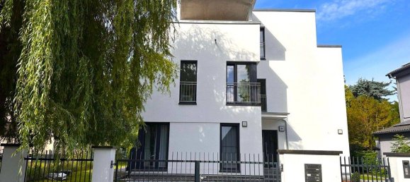 1 bedroom Apartment in Lichterfelde, Germany No. 246488 3