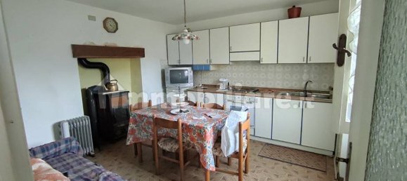 6 bedrooms House in Val Brembilla, Italy No. 81378 9