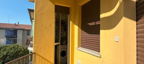 3 bedrooms Apartment in Pavia, Italy No. 372532 10