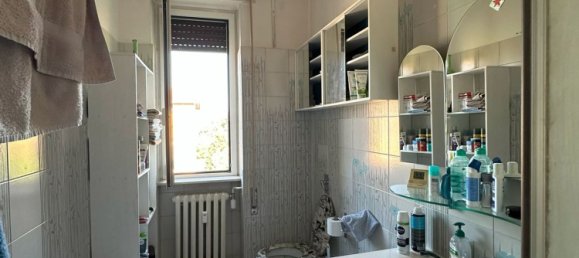 3 bedrooms Apartment in Pavia, Italy No. 372532 8