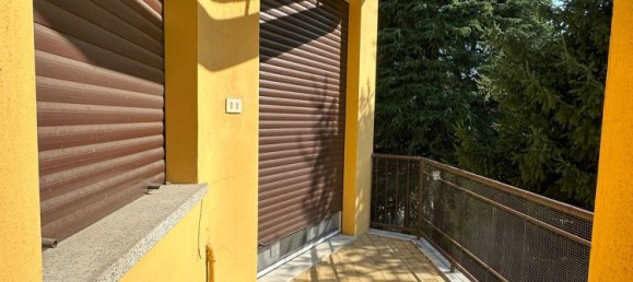 3 bedrooms Apartment in Pavia, Italy No. 372532 11