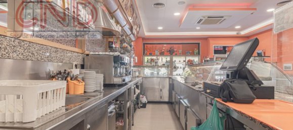 47m² Commercial property in Rio de Mouro, Portugal No. 87687 3