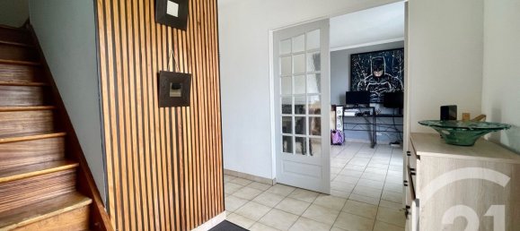 Casa T3 em Chalette-sur-Loing, France N.º 279497 2