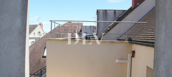 2 Schlafzimmer Doppelhaus in Fontainebleau, France, Nr. 351618 12