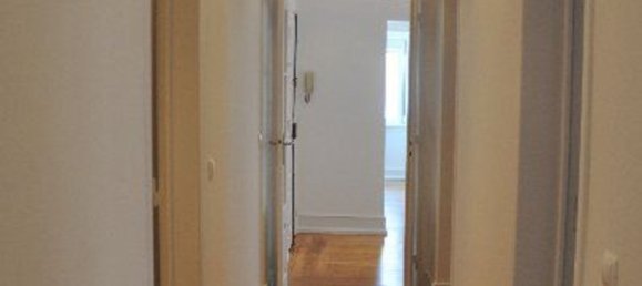 3 bedrooms Apartment in Lisbon, Portugal No. 189906 8